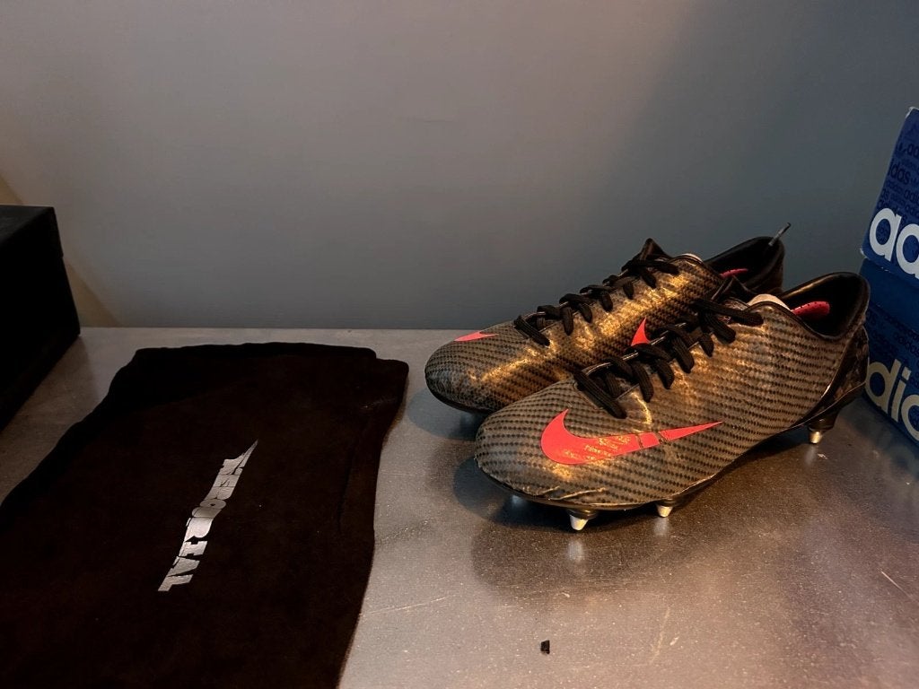 nike mercurial sl carbon fg ronaldo r9 limited edition 2008, Gebruikt, Maat XS of kleiner, Schoenen, Ophalen of Verzenden