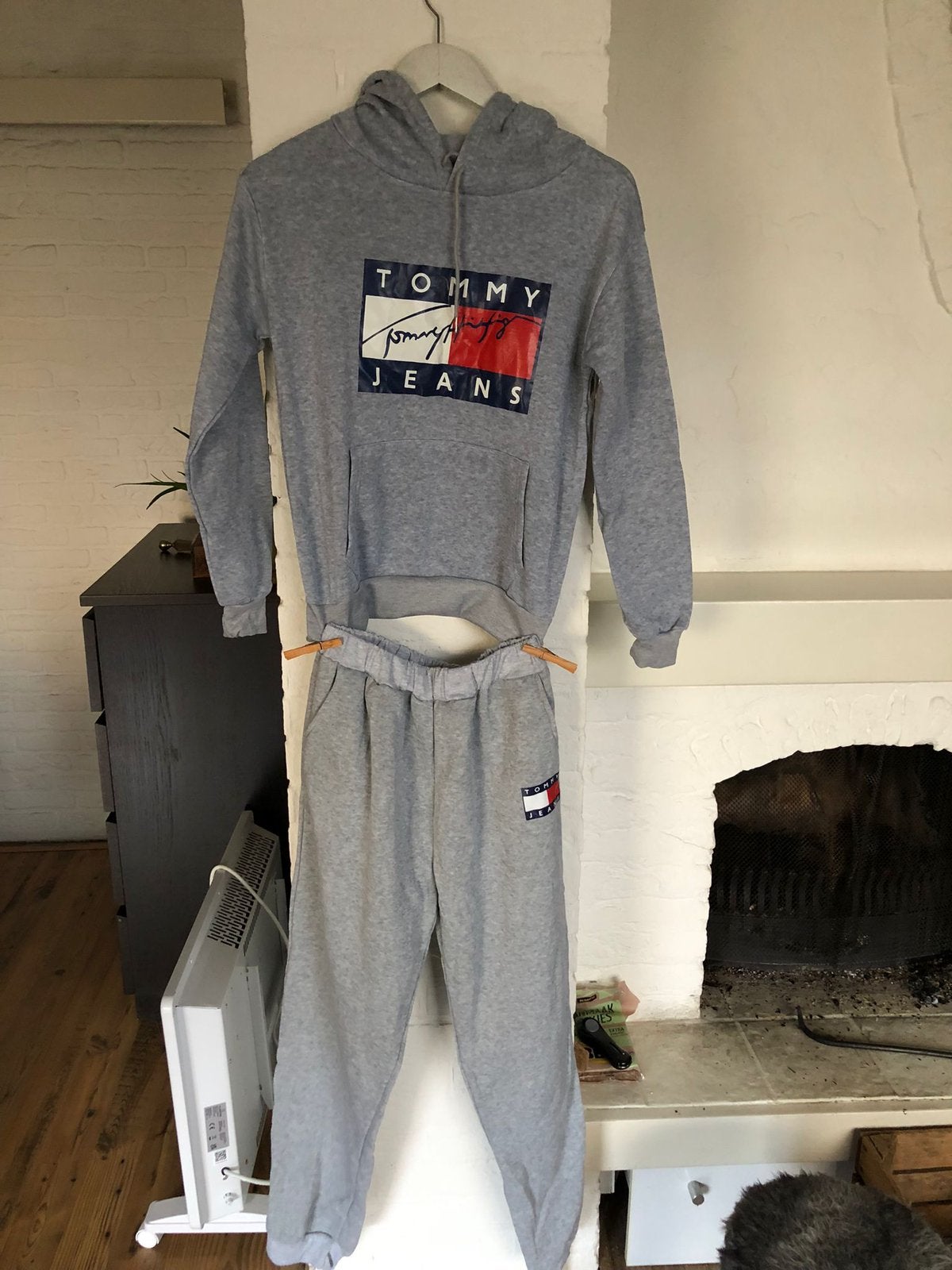 Leuke grijs huis jogging pak maat S nieuw, Ophalen of Verzenden, Nieuw, Maat 38/40 (M), Grijs
