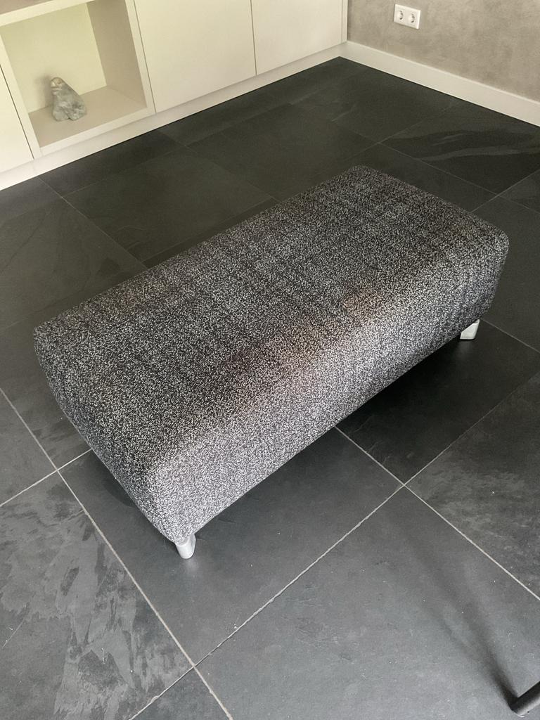 Leolux Faya Lobi Hocker - Bekleding te vervangen, Ophalen, Gebruikt, 100 tot 125 cm, Stof