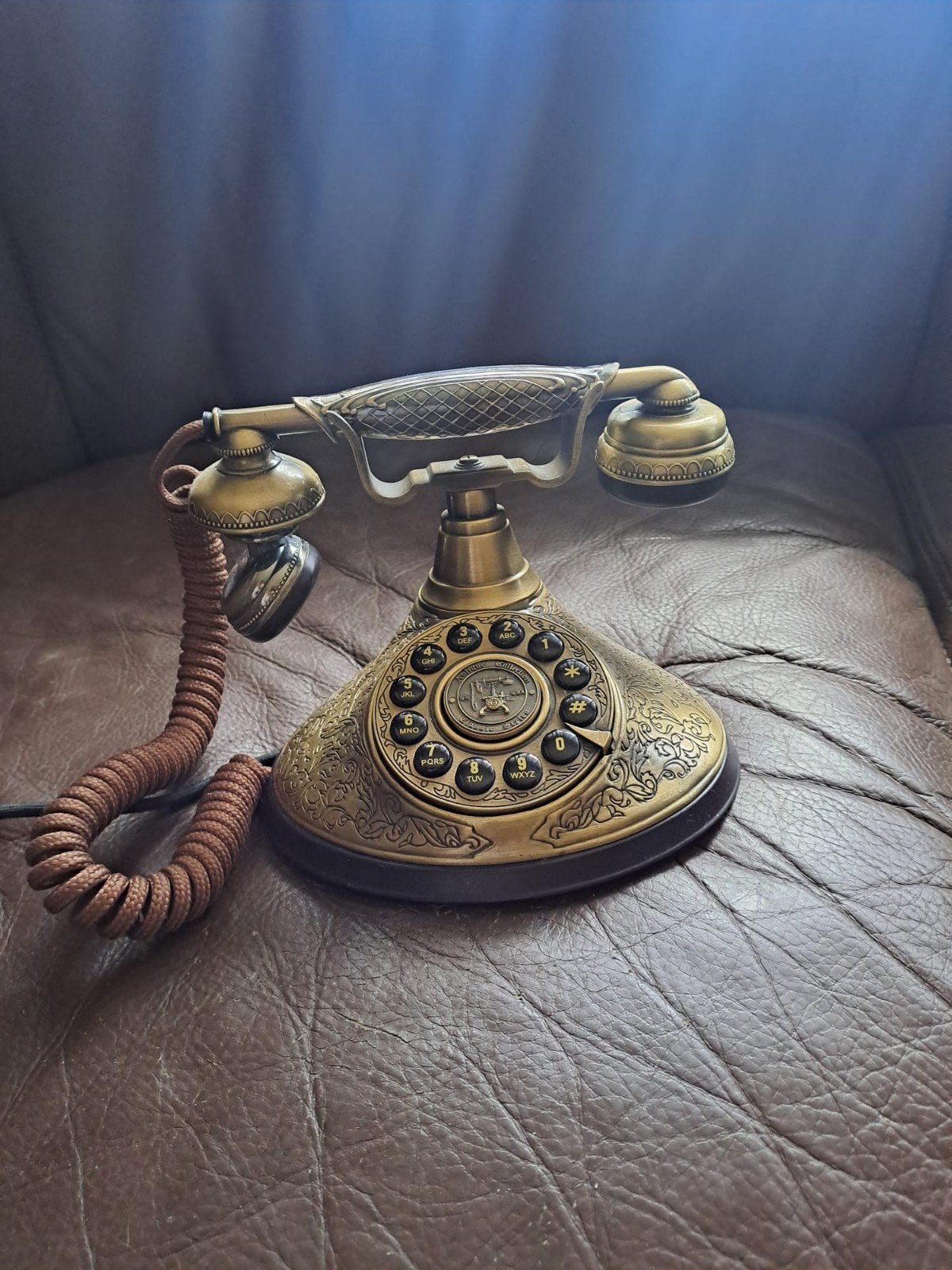 Vintage Telefoon - Decoratief Antiek Model, Telecommunicatie, Vaste telefoons | Niet Draadloos, Ophalen of Verzenden, Zo goed als nieuw