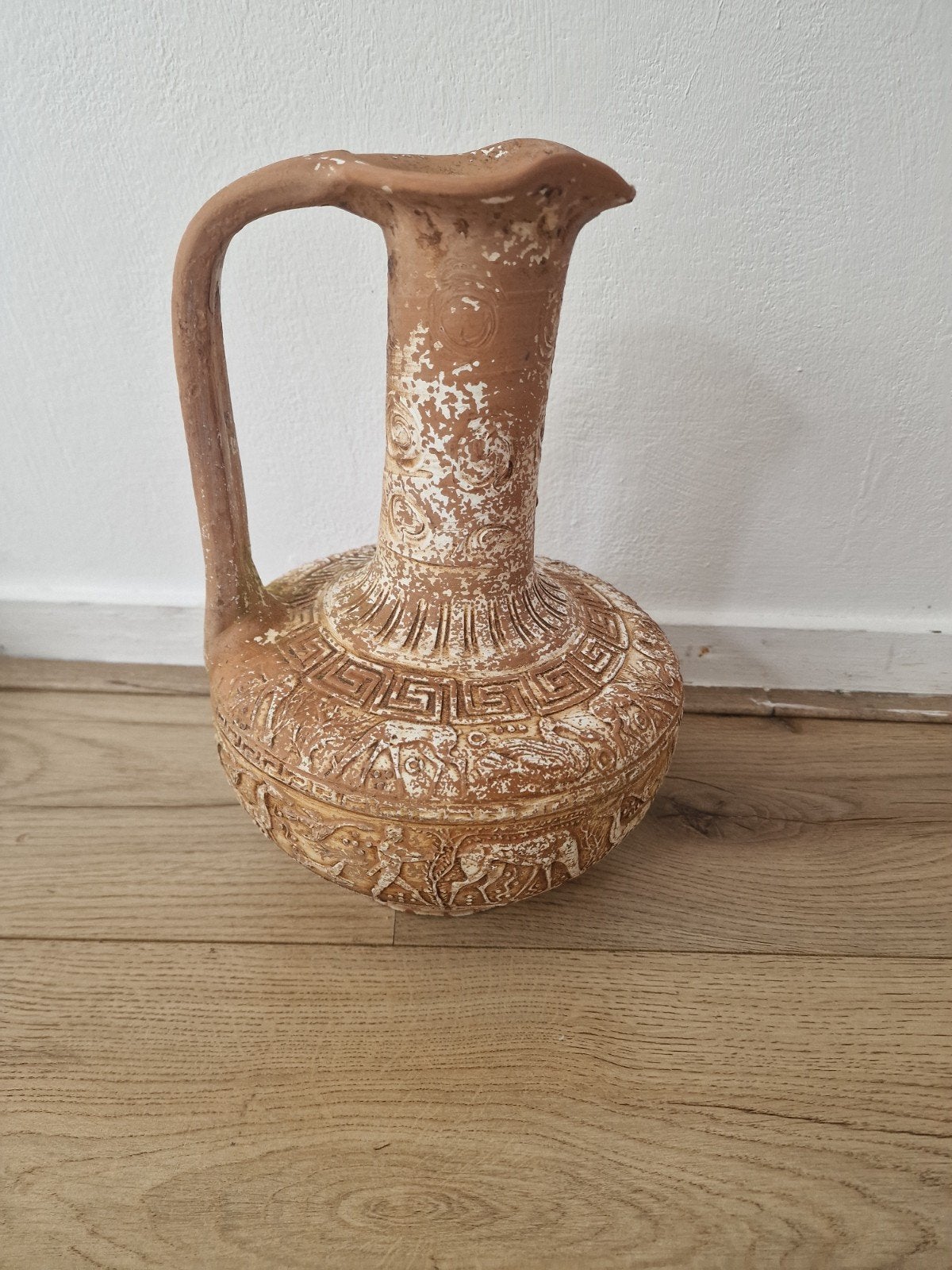 VINTAGE GREEK POTTERY BY G. CARIATLIS, DECORATIVE BIG PITCHE, Ophalen