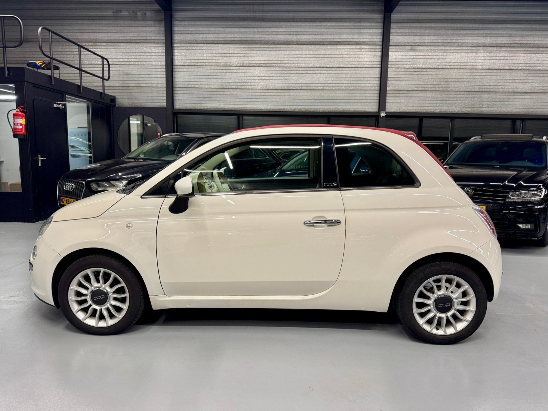 Fiat 500 C 0.9 TwinAir Lounge Cabriolet 2011, Auto's, 86 pk, Gebruikt, Cabriolet, Leder en Stof