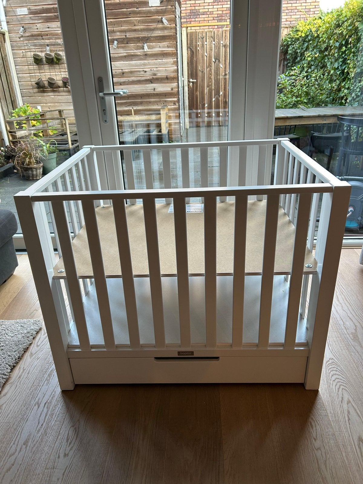 Bopita witte box met boxmatras, Kinderen en Baby's, Boxen, Zo goed als nieuw, Vierkant, Ophalen