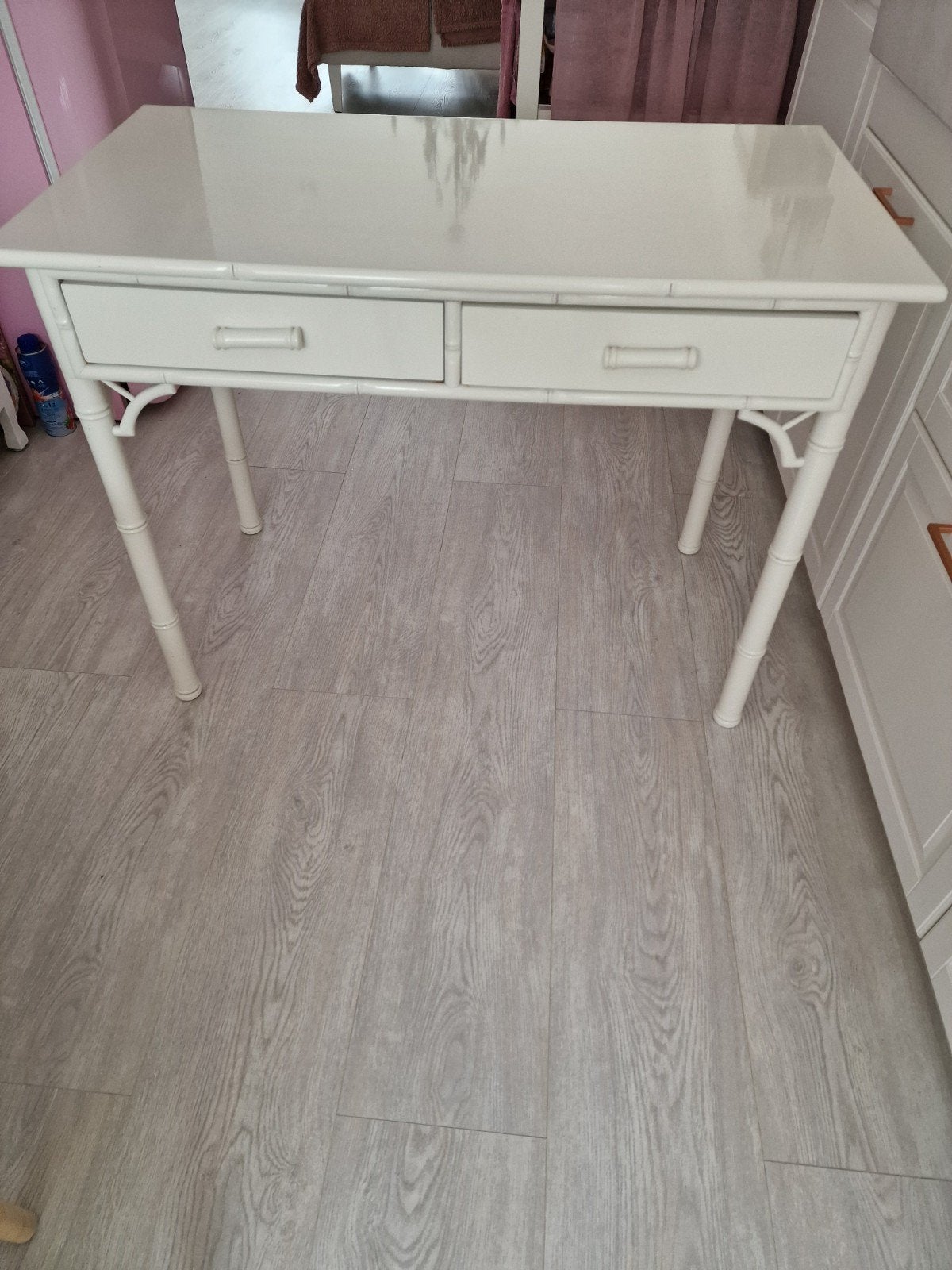 Bureau (bamboe motief), Ophalen, 25 tot 50 cm, Rechthoekig, 100 tot 150 cm