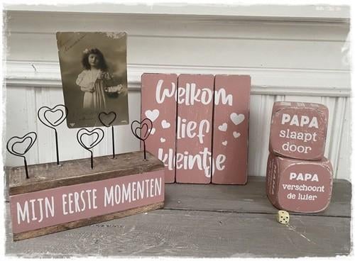 Houten bordje , welkom lief kleintje, oude look roze 20x20, Woodart, Kraamcadeau, Woodart, Nieuw