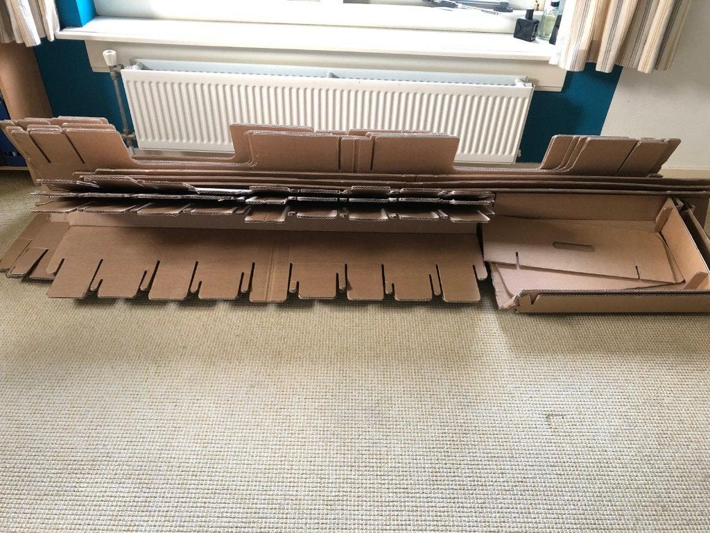 kartonnen bed, Ophalen, Overige materialen, Gebruikt, Overige kleuren