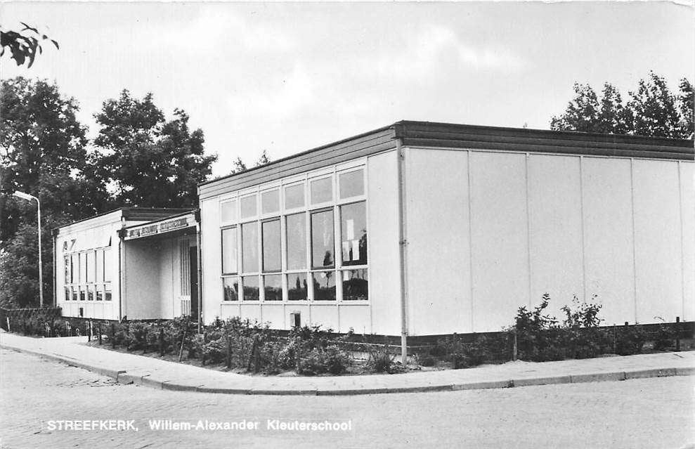 304-015-049 Streefkerk Willem-Alexander Kleuterschool, Verzenden, Voor 1920, Zuid-Holland