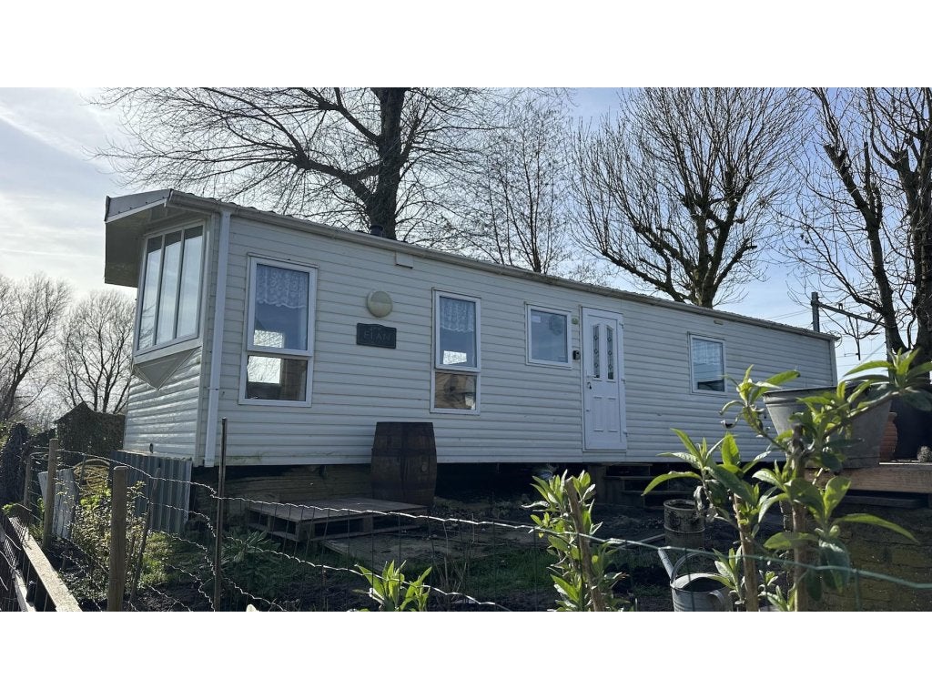 Chalet zonder staanplaats te koop in Heerhugowaard,N-H!R#52R, Caravans en Kamperen, Stacaravans, Tot en met 4