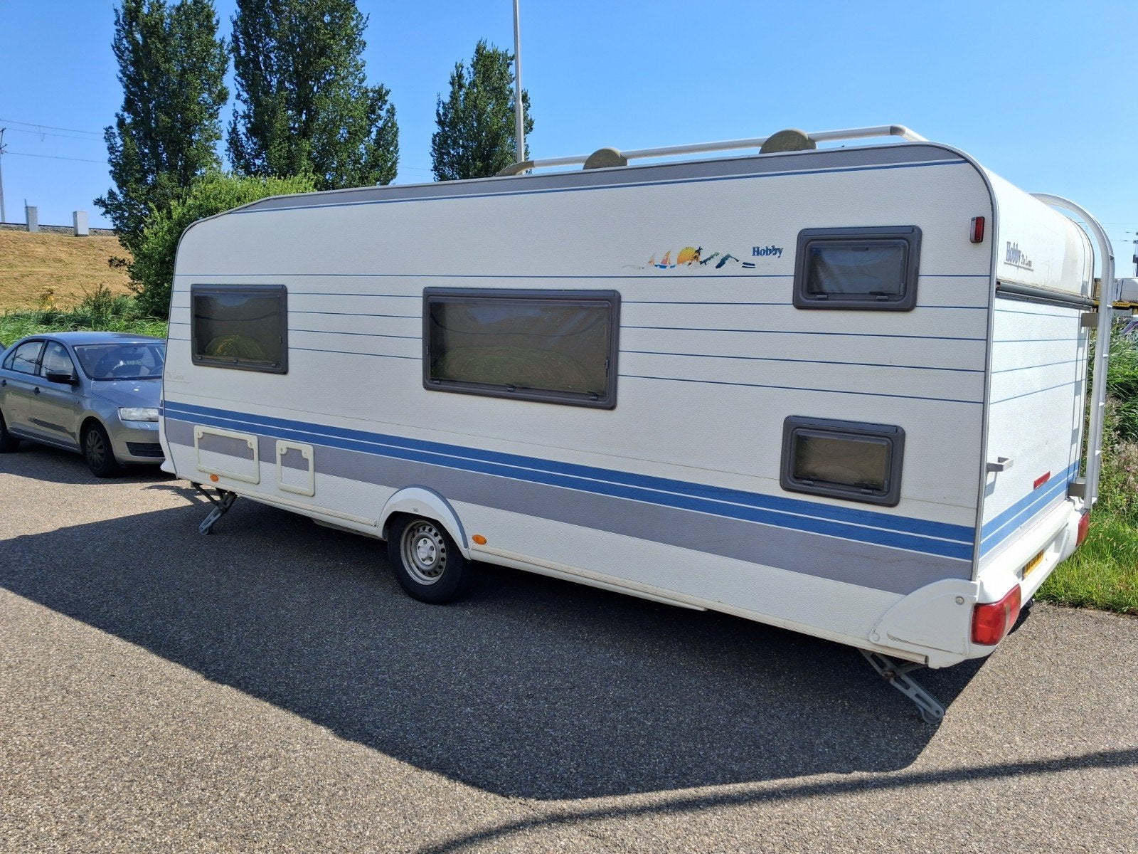 Hobby 560 KMFE met zgan Dorema voortent,6 persoons,stapelbed, Caravans en Kamperen, Caravans, Rondzit, Hobby, Frans bed, Particulier