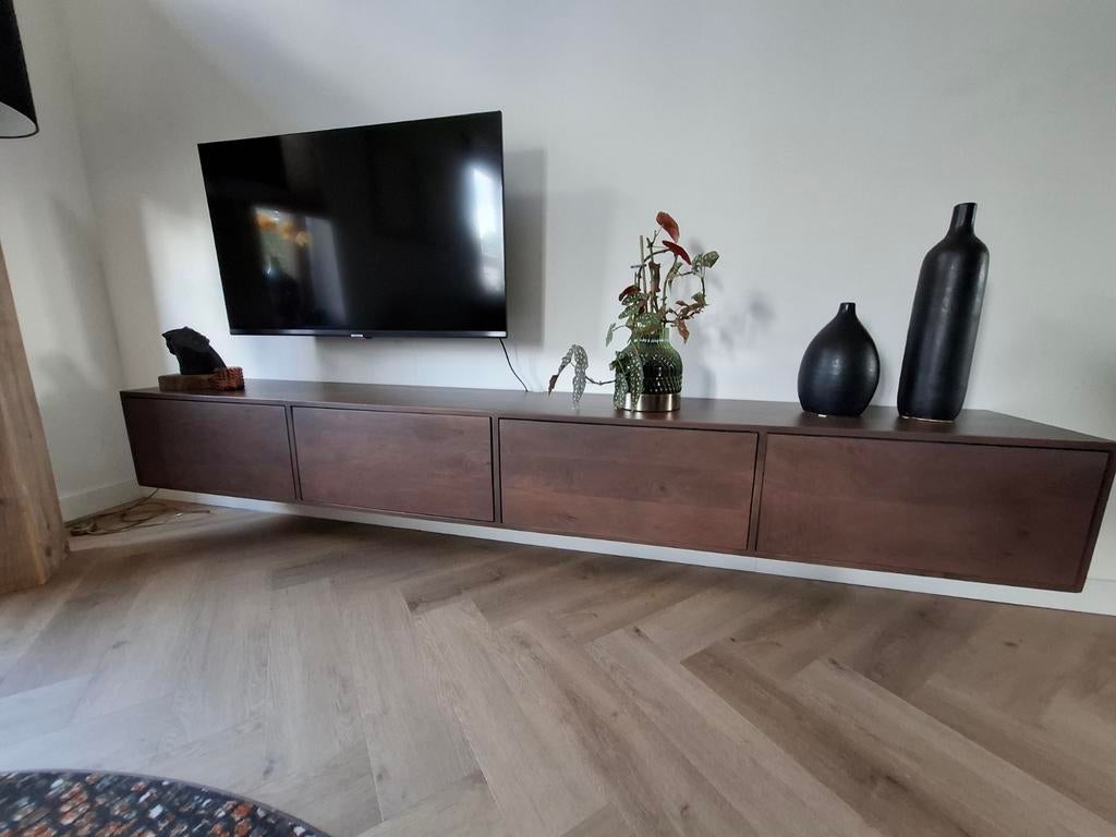 TV meubel, Ophalen, Minder dan 10 m², Tapijt