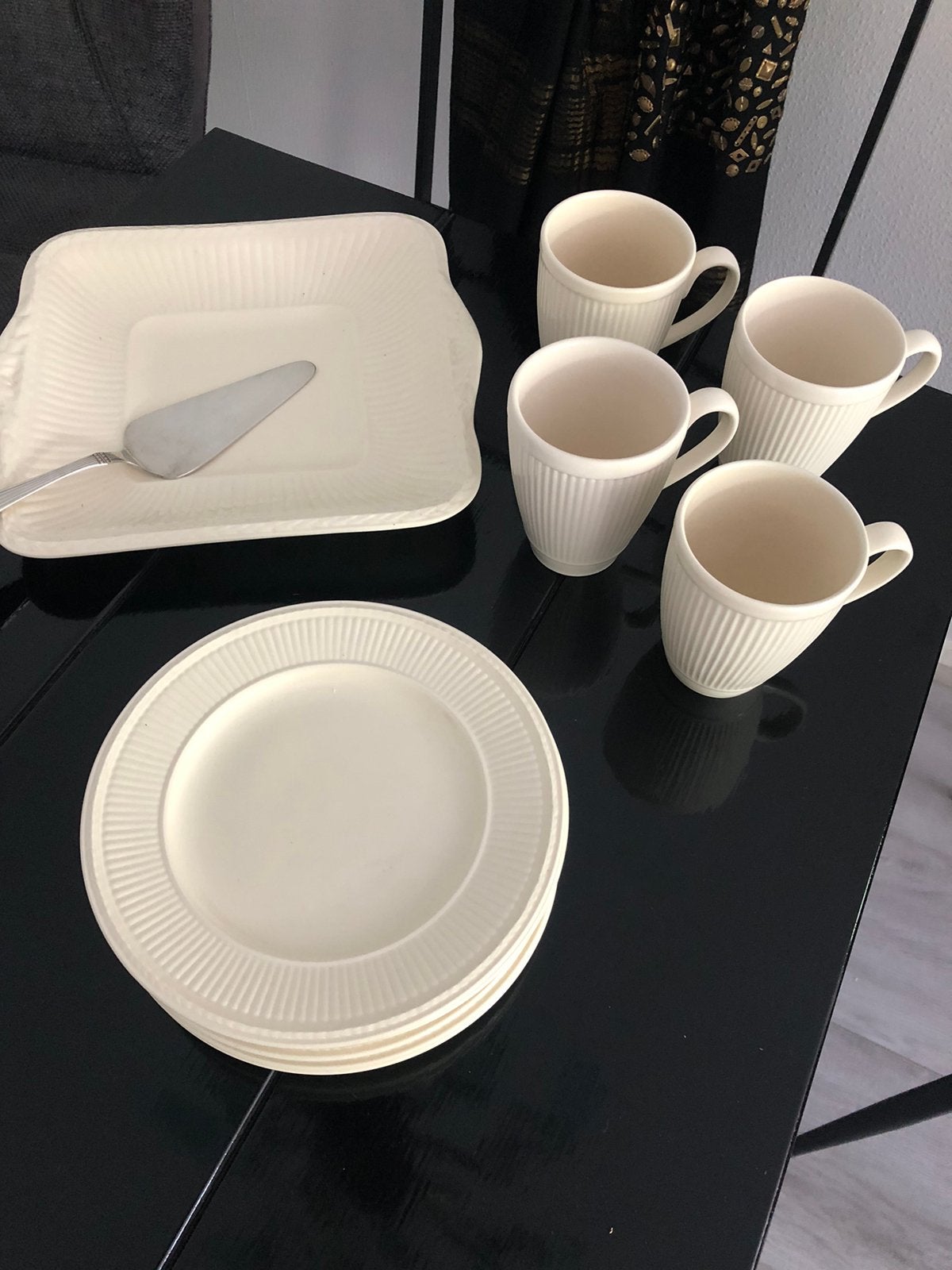 Wedgwood taart set, Ophalen of Verzenden, Zo goed als nieuw, Porselein, Bord(en)