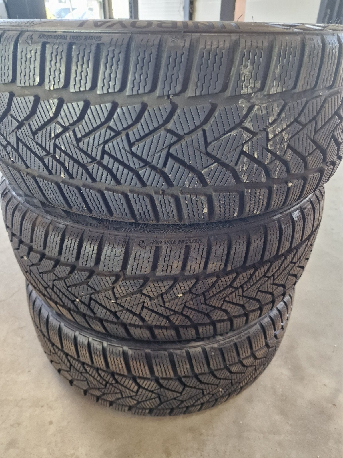 Goede Uniroyal winterbanden 3x, Auto-onderdelen, Ophalen, Gebruikt, 17 inch, Band(en)