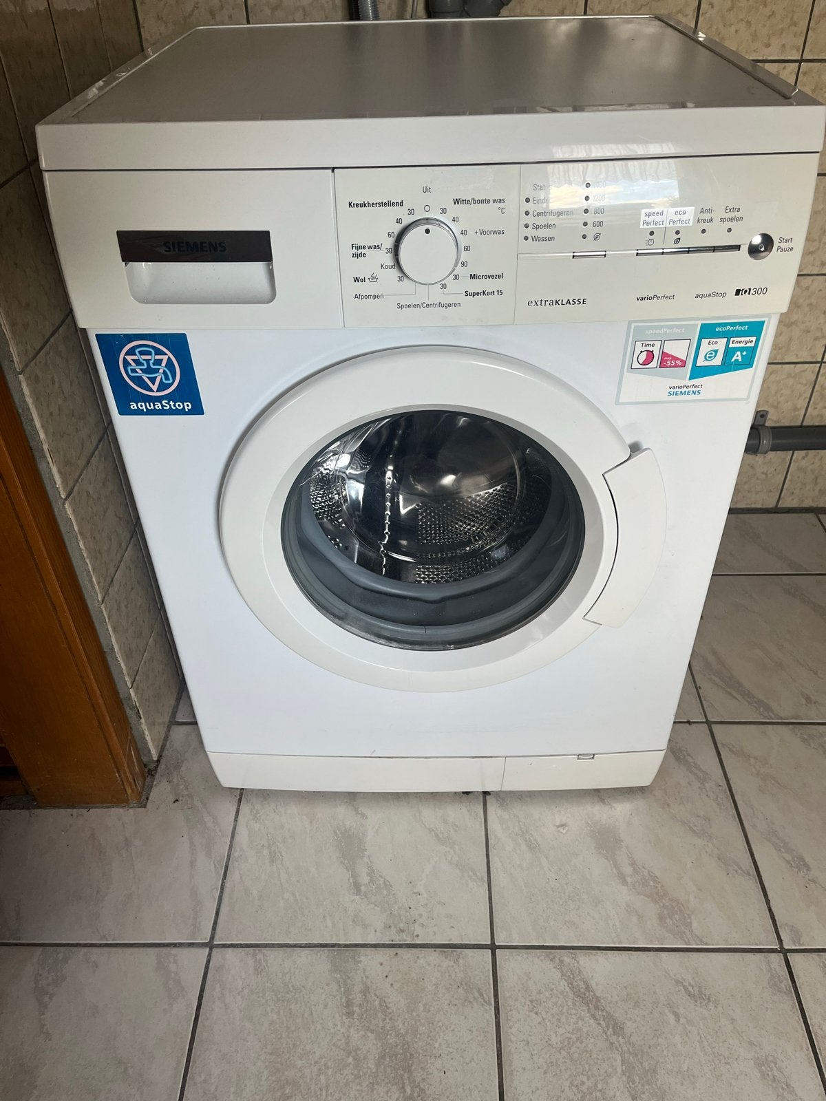 Siemens Wasmachine IQ300, Witgoed en Apparatuur, Ophalen, Gebruikt, Voorlader, 85 tot 90 cm