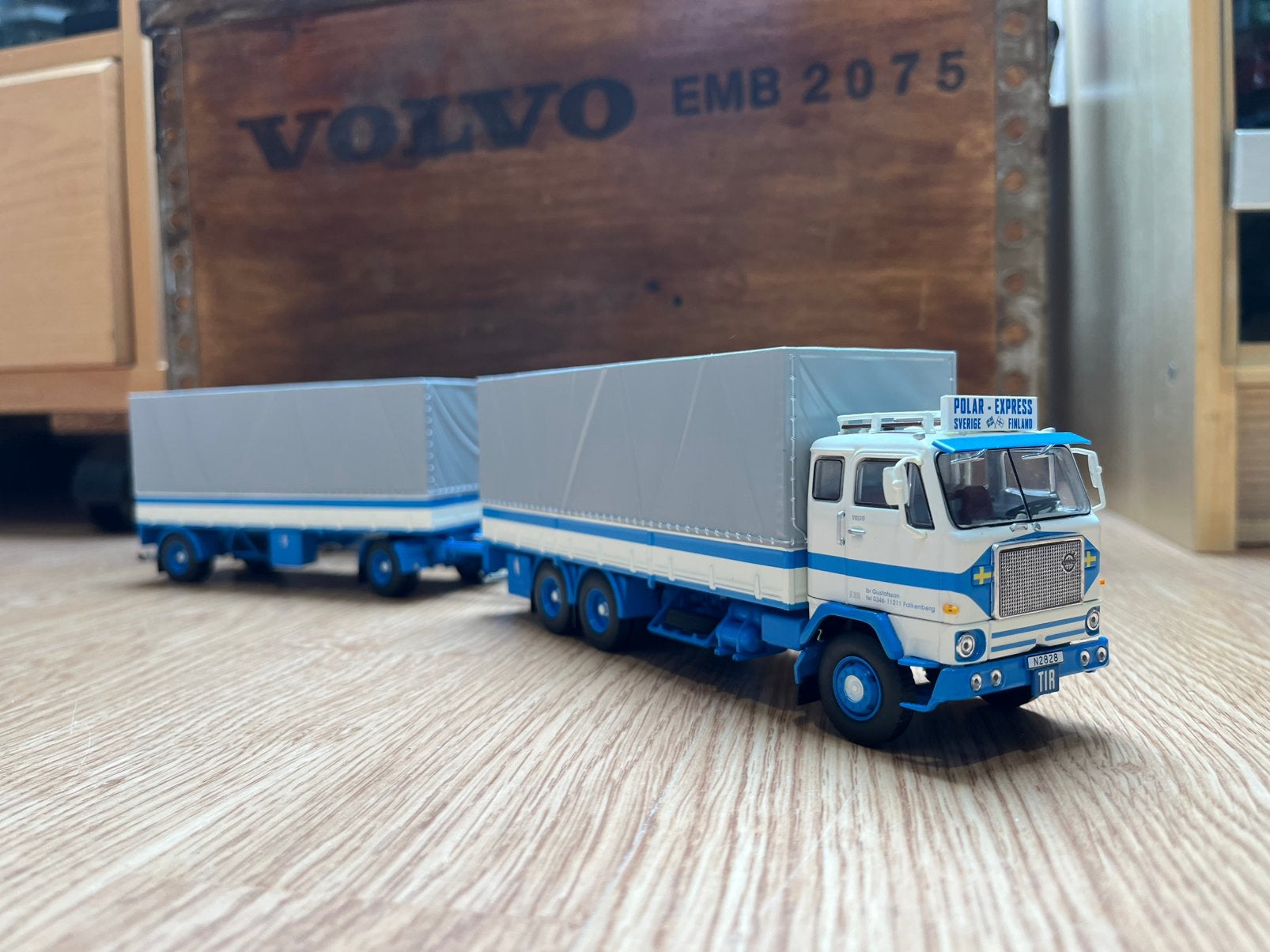 Volvo f88 polar express, Ophalen of Verzenden, Zo goed als nieuw, Bus of Vrachtwagen, Tekno