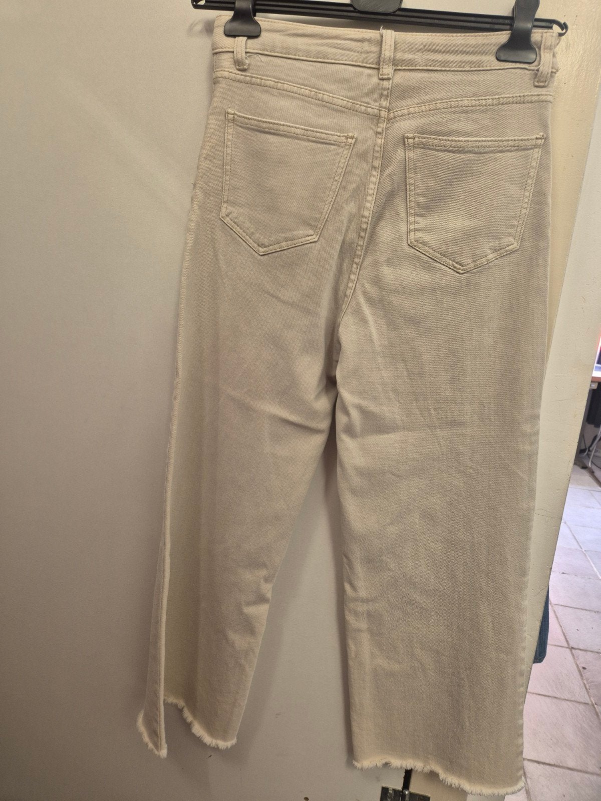 Hello Miss Jeans - Maat 36 - Zo goed als nieuw, Ophalen of Verzenden, Zo goed als nieuw, W28 - W29 (confectie 36), Overige kleuren
