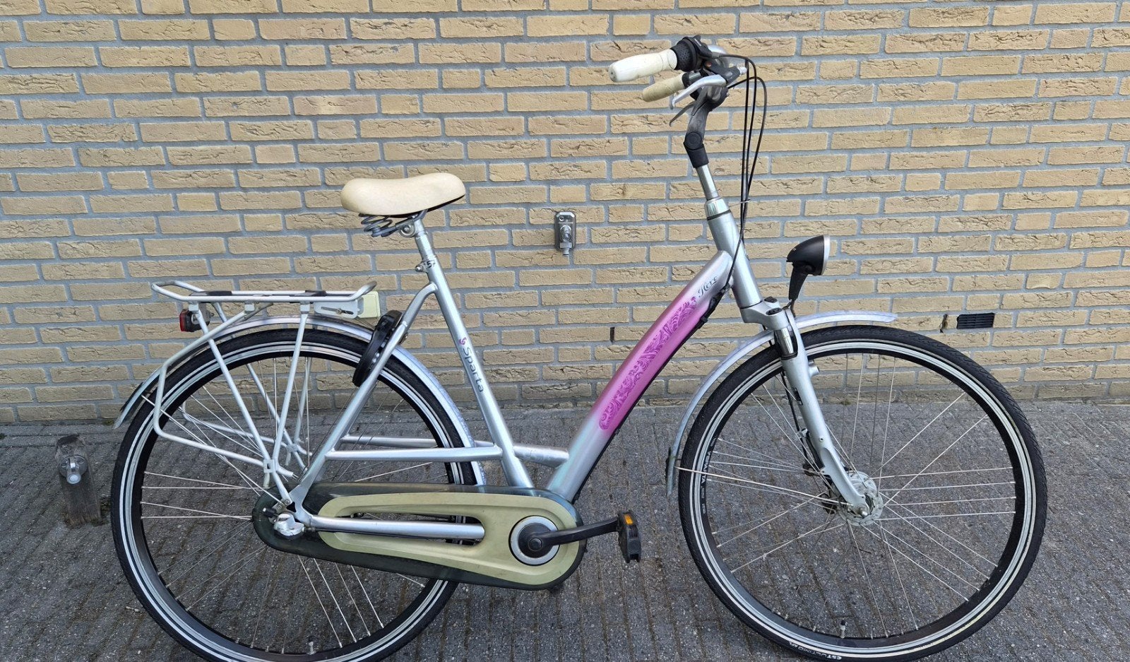 Damesfiets sparta 28 inch 3 versnellingen, Ophalen, Sparta, Gebruikt, Versnellingen