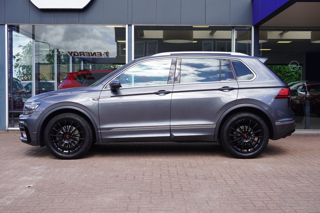 Volkswagen Tiguan 2.0 TSI 4Motion Highline / Rline | Automaa, Auto's, Gebruikt, 4 cilinders, 1984 cc, 2500 kg