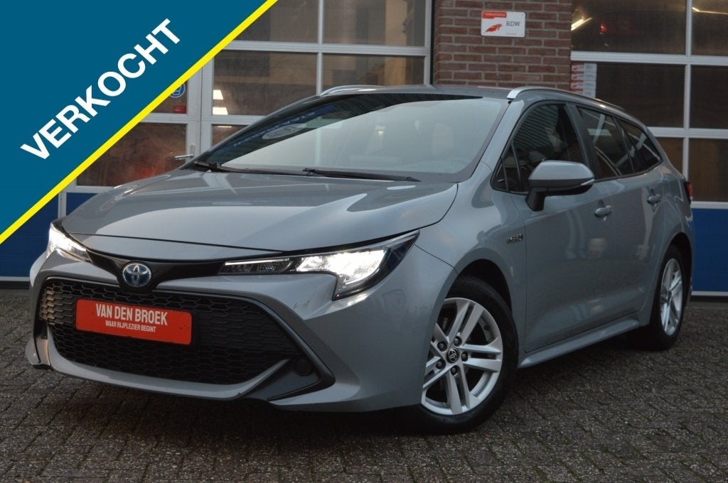 Toyota Corolla Touring Sports 1.8 | HYBRID - CAMERA - LED, Automaat, 4 cilinders, Corolla, 30 km/l