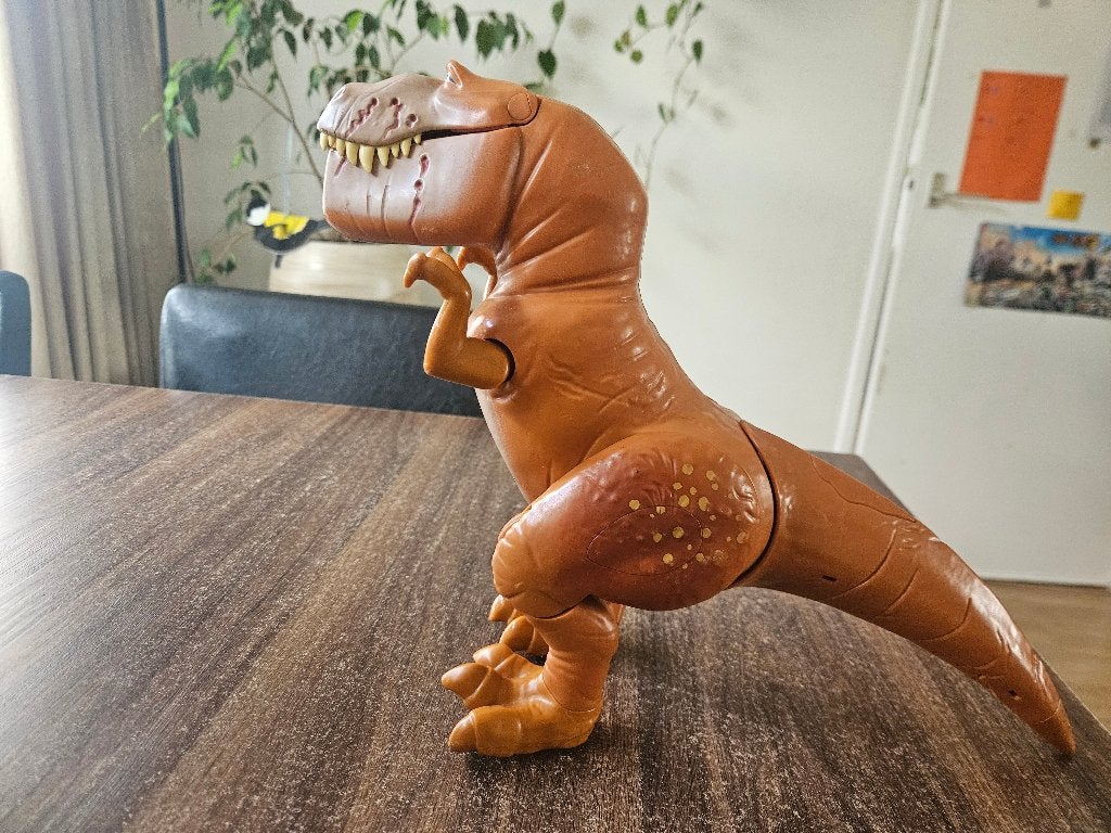 Speelgoed dino, Ophalen, Zo goed als nieuw