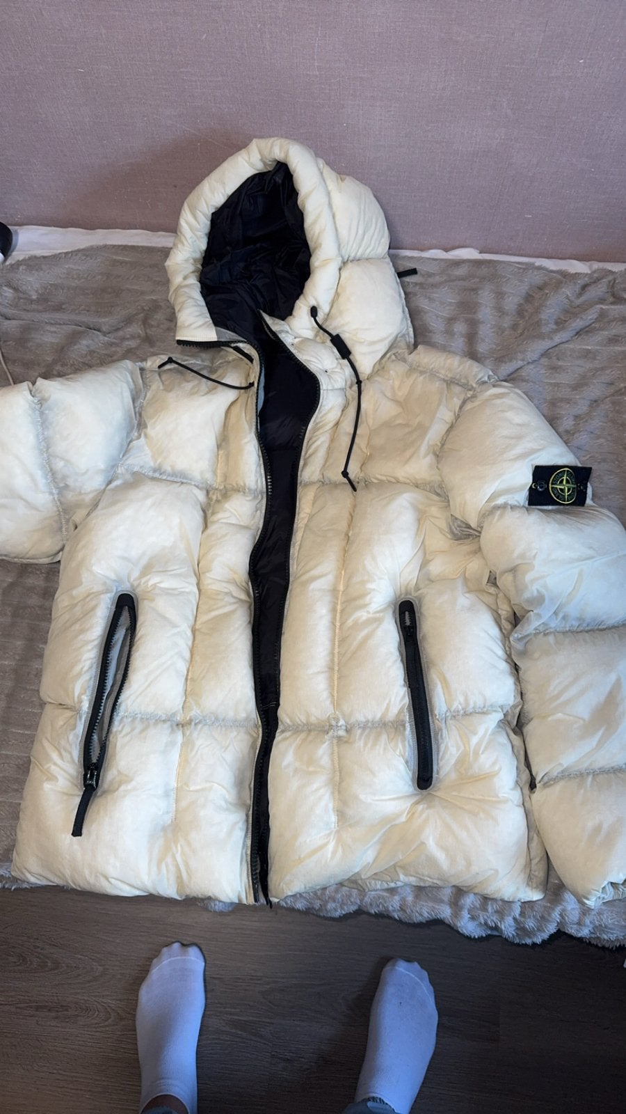 Stone Island Down Jacket - Crème/Wit, Kleding | Heren, Jassen | Winter, Ophalen of Verzenden, Zo goed als nieuw, Maat 56/58 (XL)