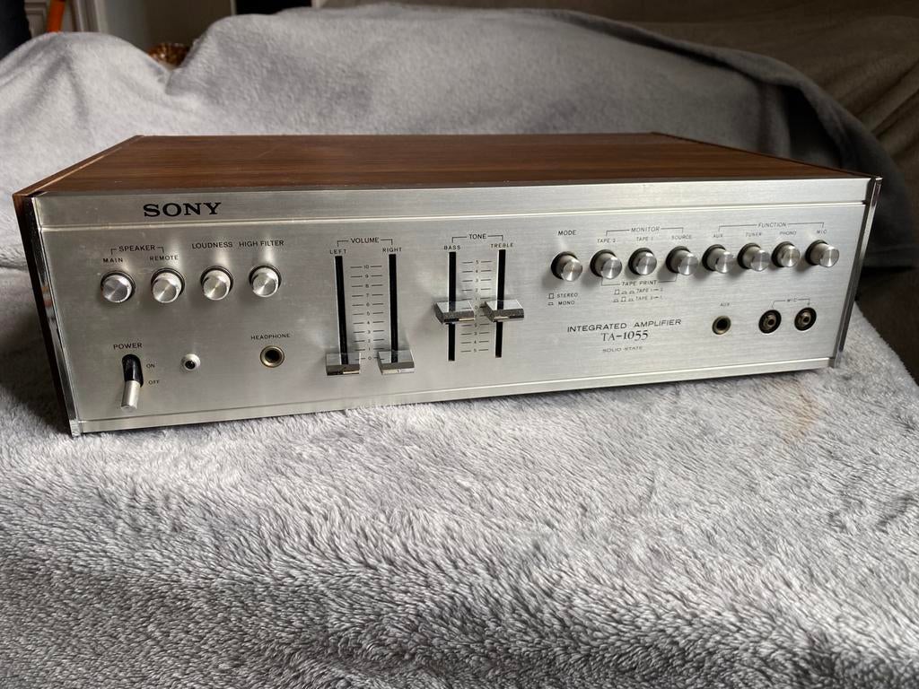 Sony TA-1055 versterker, Audio, Tv en Foto, Versterkers en Receivers, Ophalen of Verzenden, Zo goed als nieuw, Sony