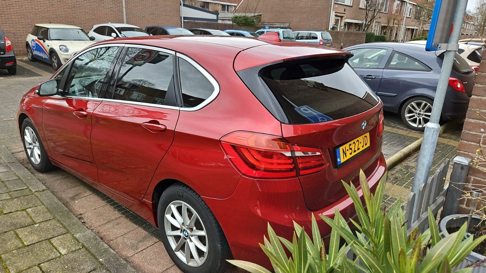 BMW 2-Serie Active Tourer 1.5 218I AUT 2014 Rood 160000KM, Auto's, 136 pk, Particulier, Geïmporteerd, 2-Serie Active Tourer