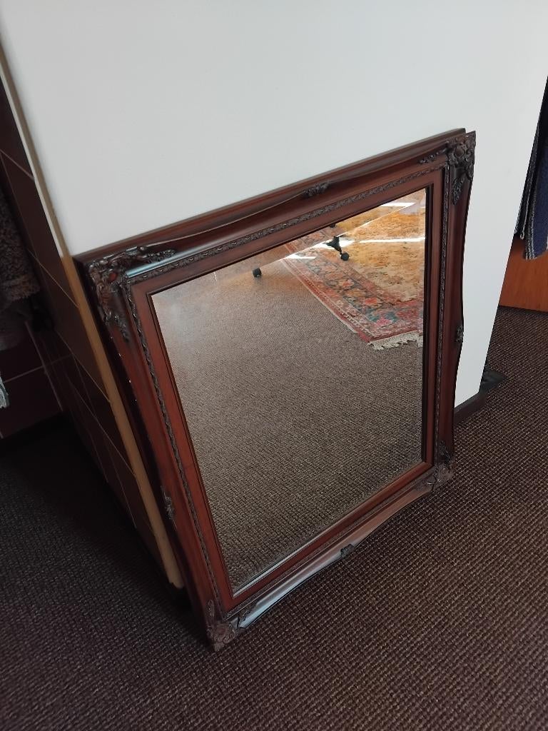 BROCANTE BAROKLIJST van HOUT + GROTE FACET GESLEPEN SPIEGEL, Huis en Inrichting, Woonaccessoires | Spiegels, Ophalen, Zo goed als nieuw