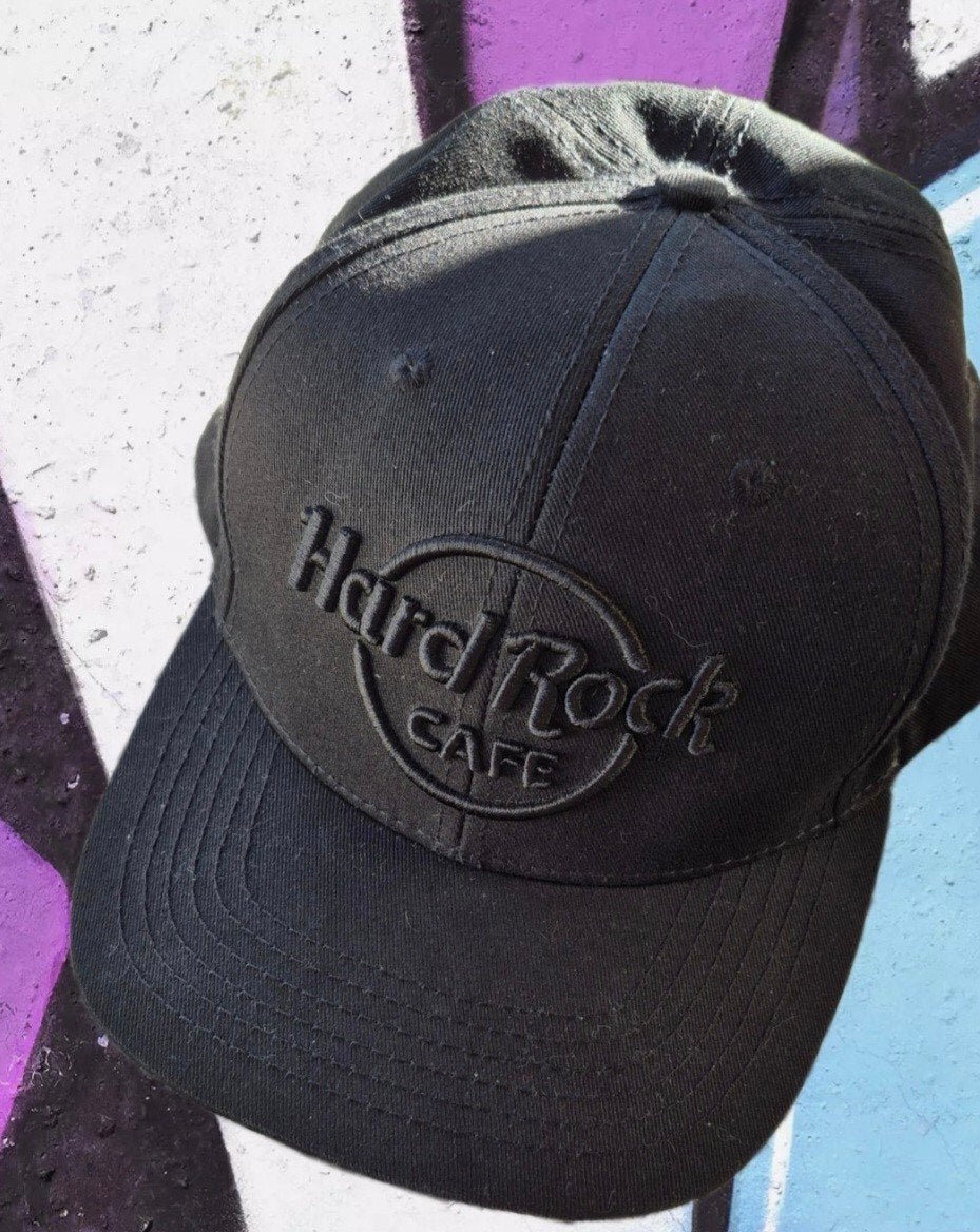 Hard Rock Cafe Pet - Zo goed als nieuw, One size fits all, Ophalen of Verzenden, Hard Rock Cafe, Pet
