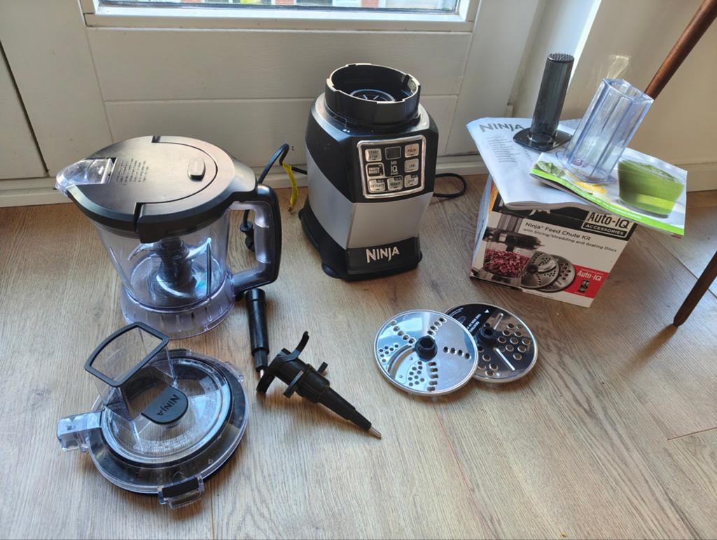 Ninja Food Processor & Blender met Accessoires, Witgoed en Apparatuur, Keukenmixers, Gebruikt, 3 snelheden of meer, Ophalen of Verzenden