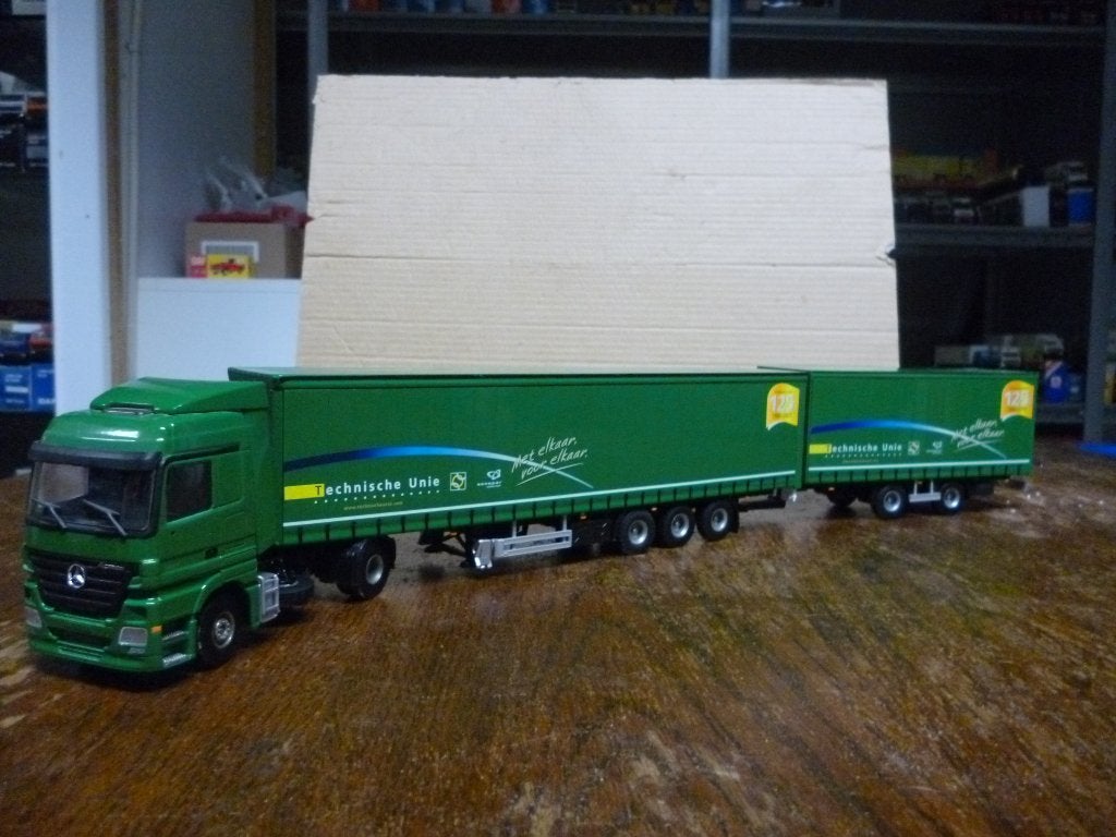 Mercedes Actros Technische Unie, Hobby en Vrije tijd, Ophalen of Verzenden, Nieuw, Bus of Vrachtwagen, Lion Toys
