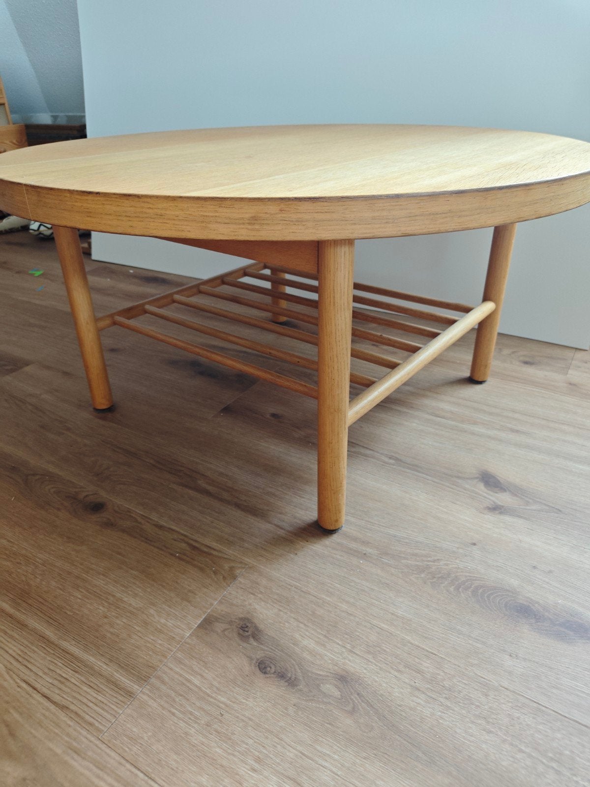 IKEA LISERBY Salontafel - Eiken, Ophalen, 50 tot 100 cm, Modern, Scandinavisch, 50 tot 100 cm