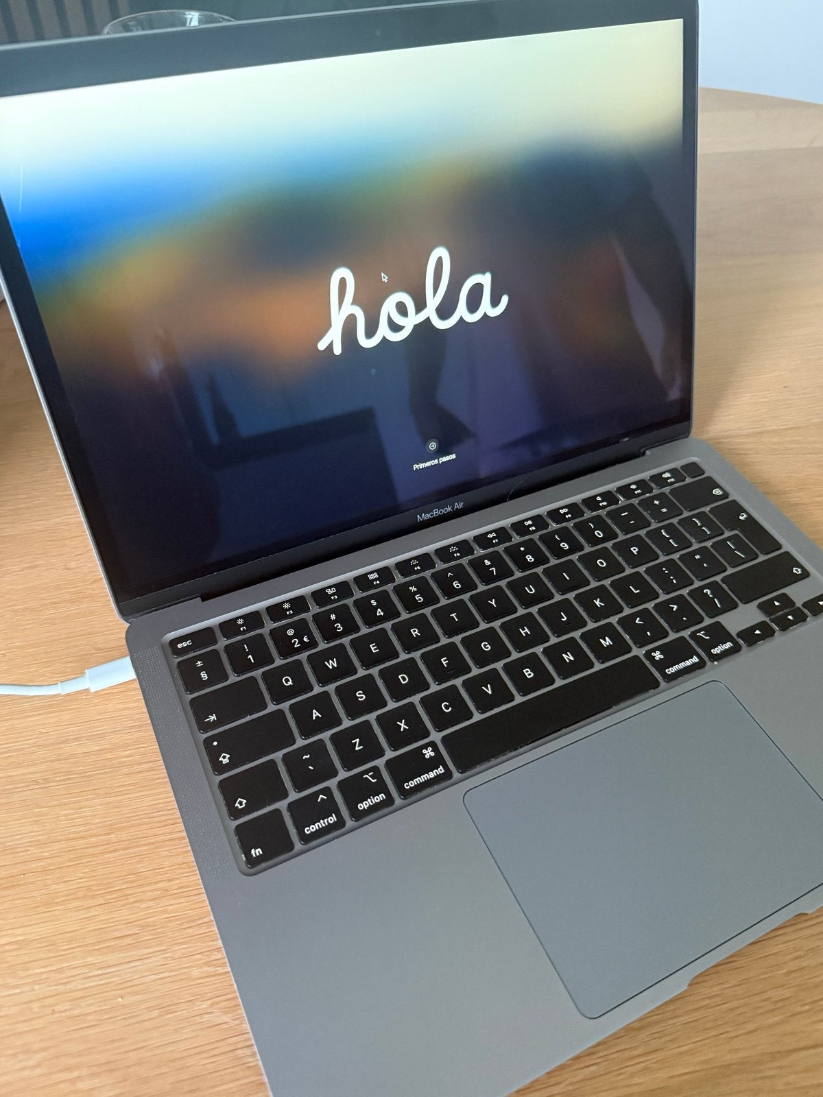 Macbook Air 16GB RAM - 557 laadcycli, Computers en Software, Ophalen, Gebruikt, 256 GB, Qwerty