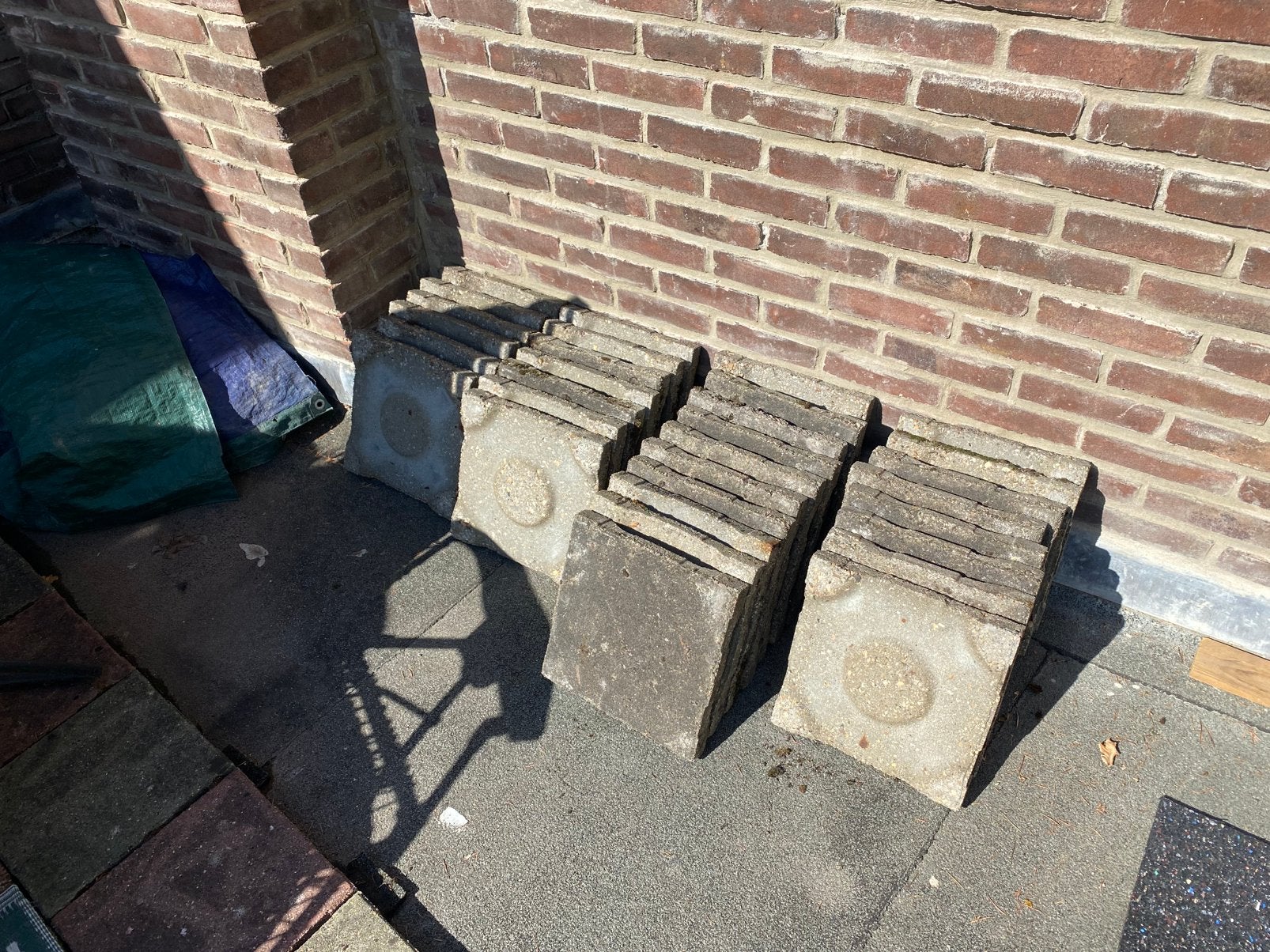 Gratis Dreinagetegels voor bv dakterras.., Tuin en Terras, Ophalen, Gebruikt, Minder dan 5 m², Beton