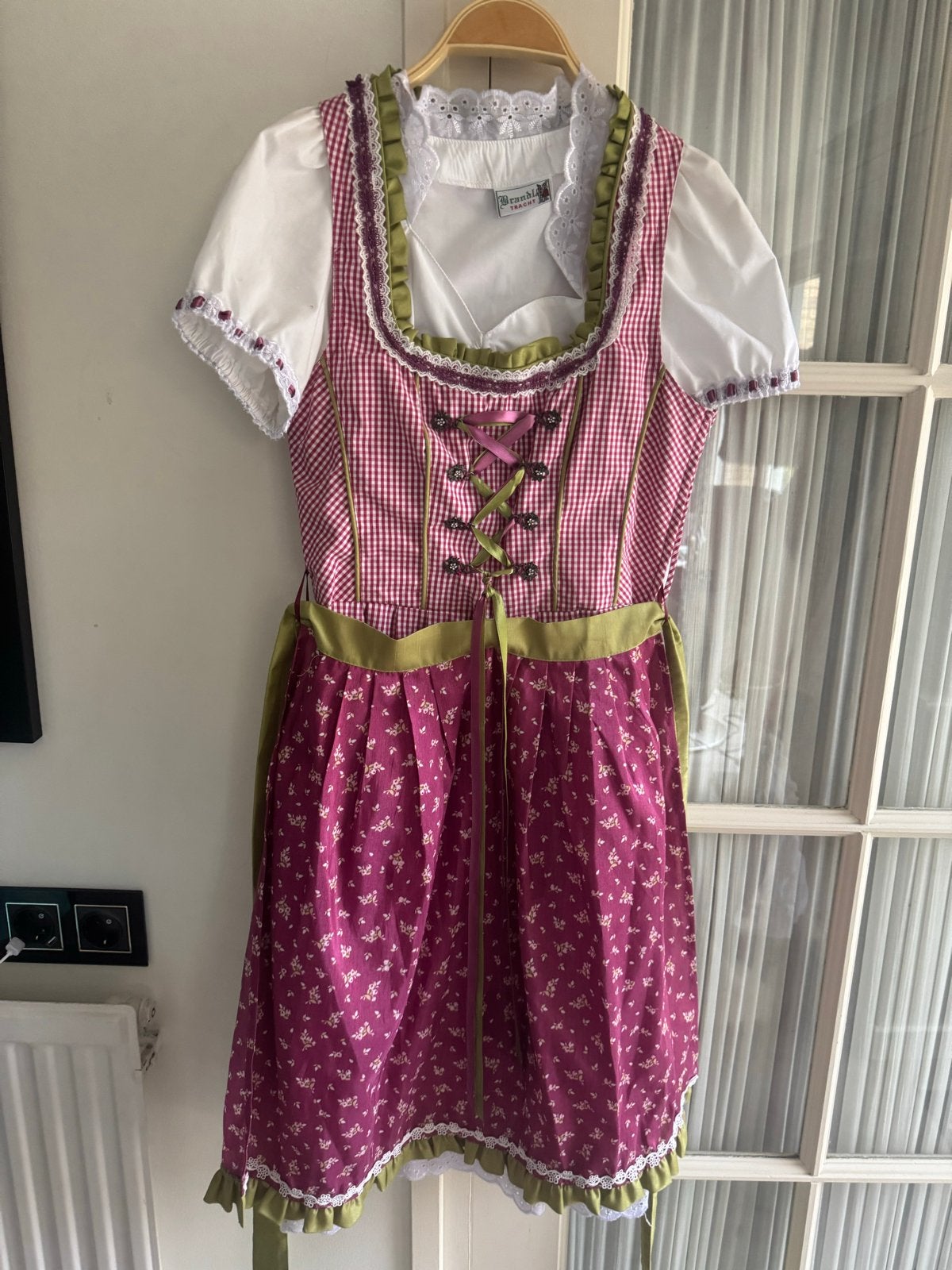 Lief Dirndl Oktoberfest 36/S, Overige typen, Ophalen of Verzenden, Maat 36 (S), Gedragen