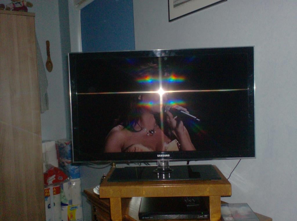 tv samsung 32 inch, Ophalen, 50 Hz, 80 tot 100 cm, Zo goed als nieuw