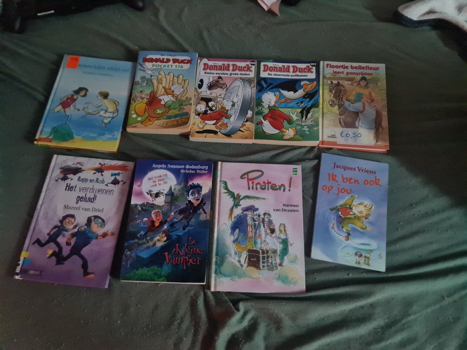 9 boeken, Ophalen