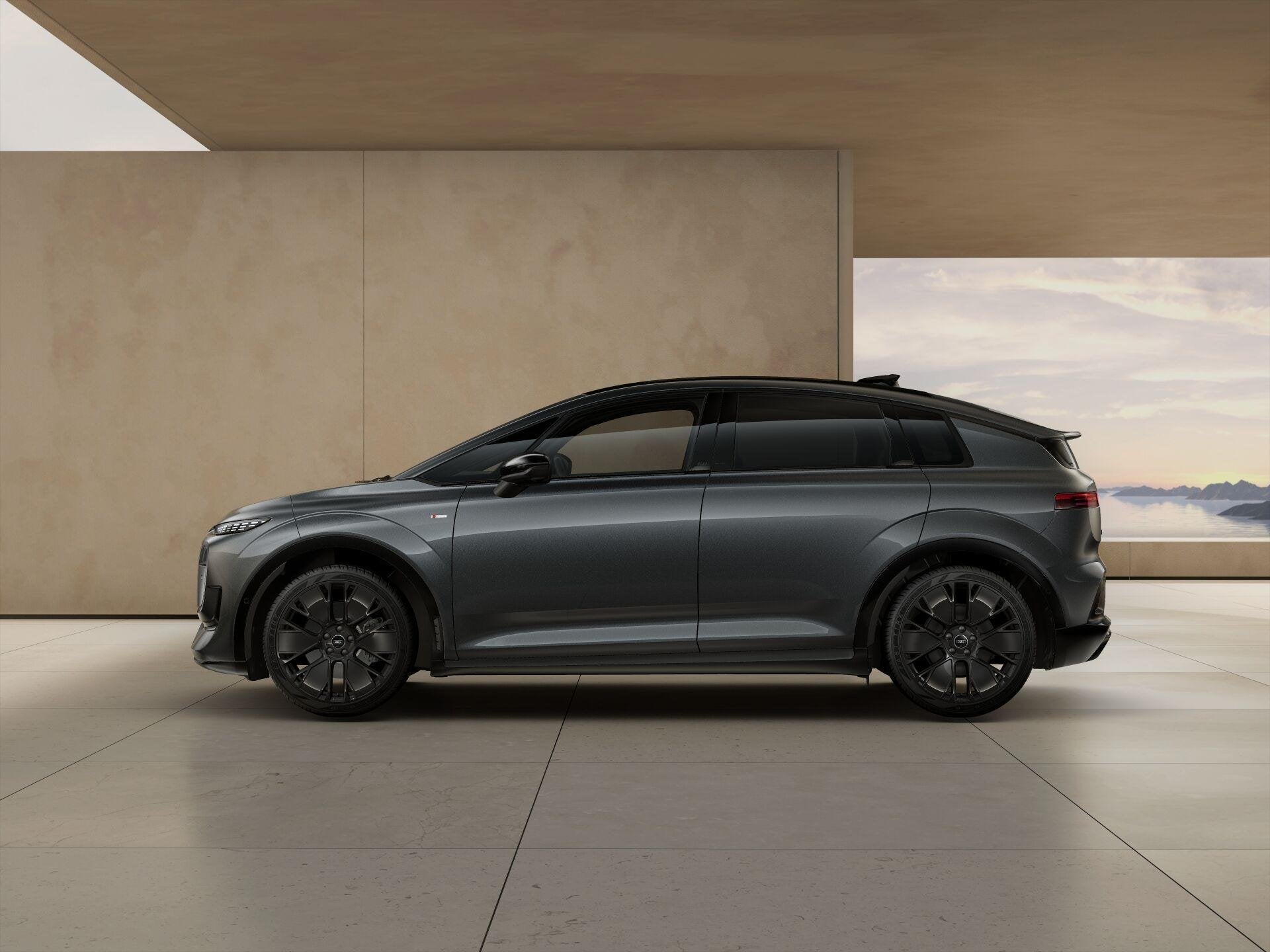 Audi A2 e-tron 231pk S Edition 84 kWh | Tech Plus | Panorama, Auto's, Automaat, 12 maanden, Achterwielaandrijving, Zwart