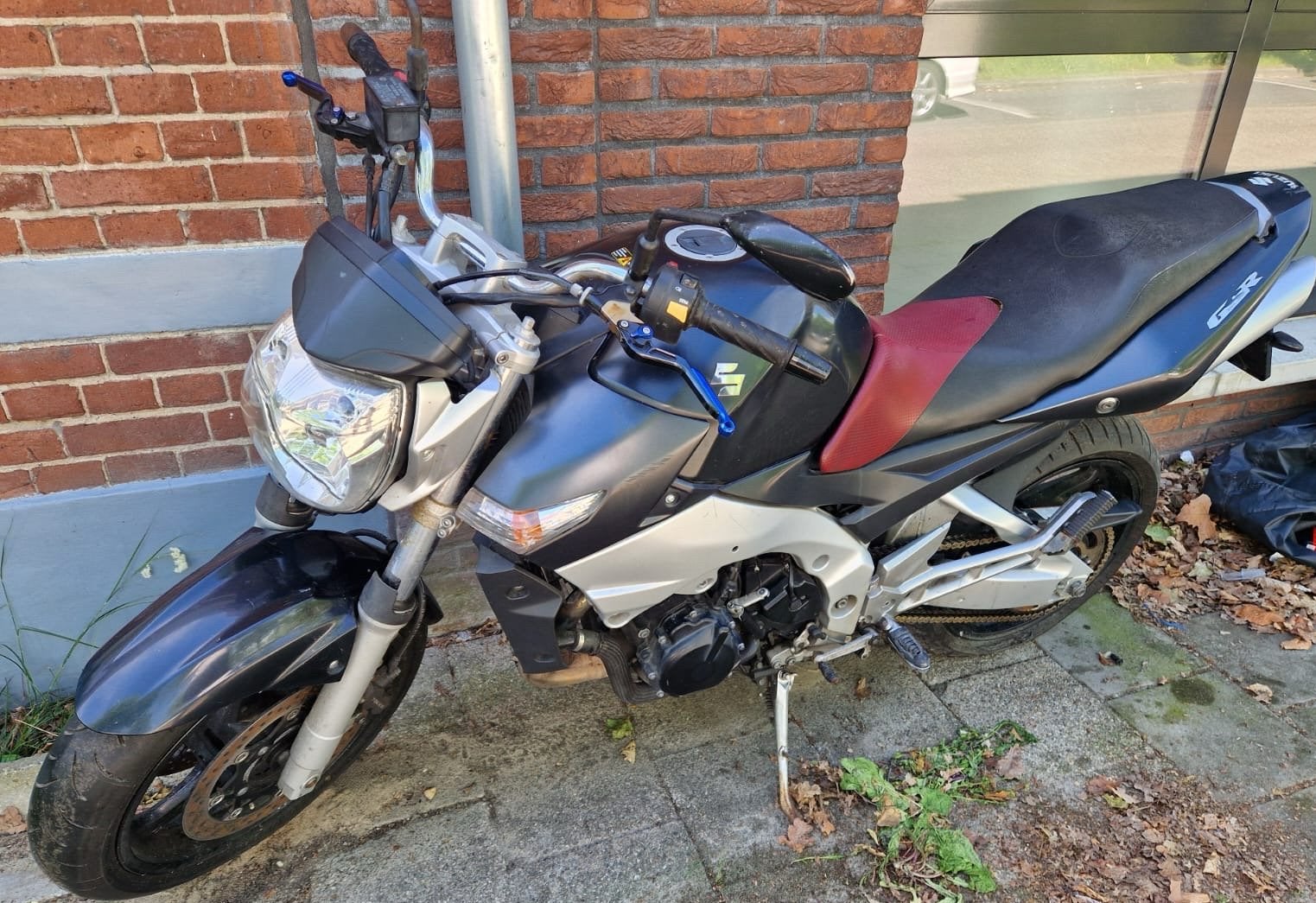 Suzuki GSR 600 uit 2006 - Projectmotor voor de handige kluss, Ophalen