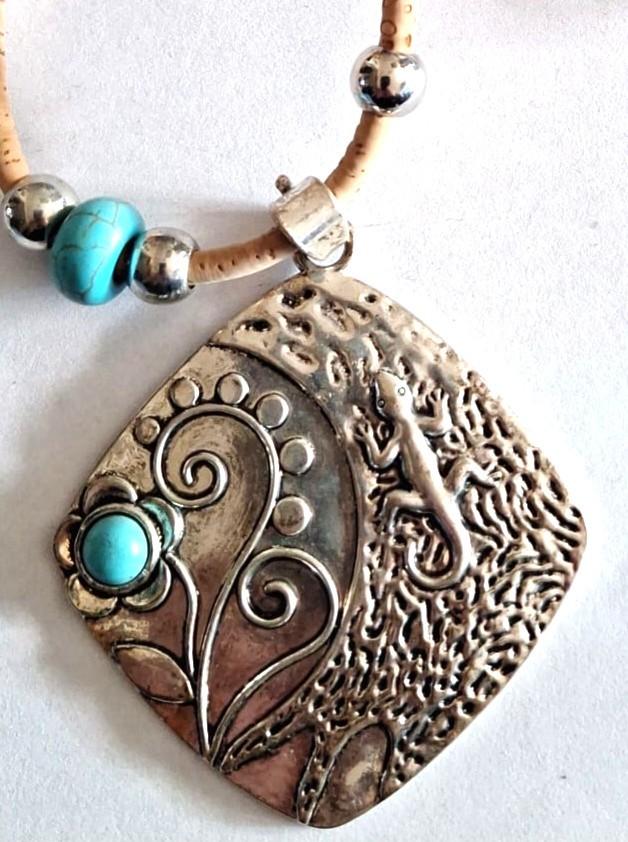 Ketting met grote 57 mm verzilverde hanger met edelsteen, Sieraden, Tassen en Uiterlijk, Kettingen, Verzenden, Nieuw, Steen of Mineraal