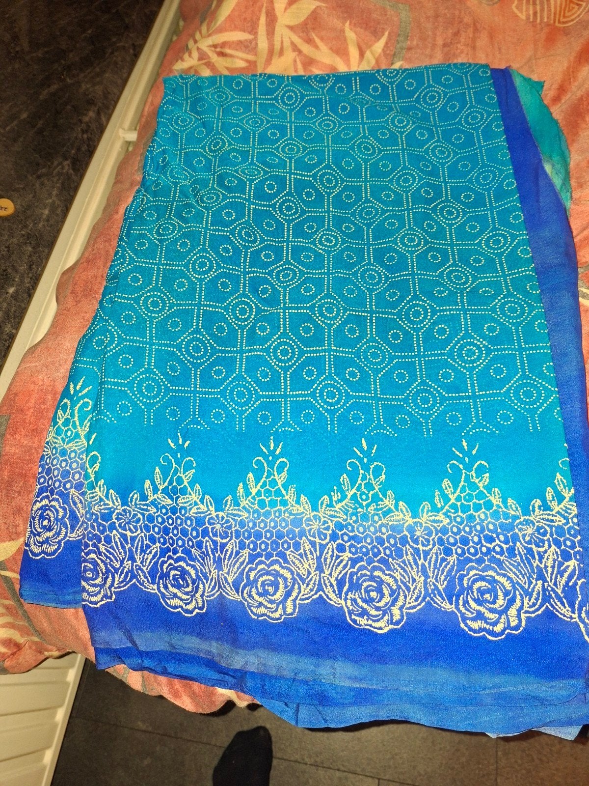 Prachtige Indiase sari in blauw en turquoise met borduursel, Overige typen, Blauw, Maat 46/48 (XL) of groter, Nieuw