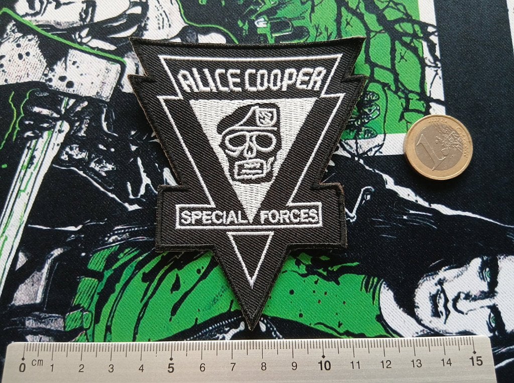 Alice Cooper  mooie special forces patch c76--8.5 x 10 cm, Ophalen of Verzenden, Nieuw, Kleding