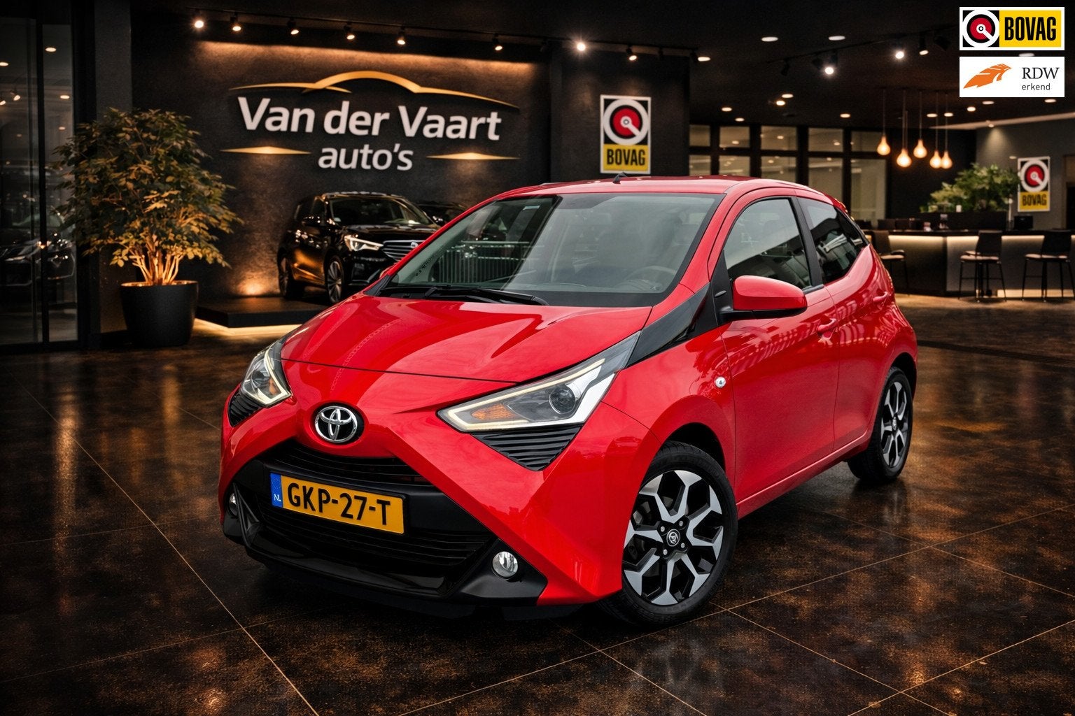 Toyota Aygo 1.0 VVT-i x-cite AUTOMAAT LMV AIRCO, Auto's, Gebruikt, Euro 6, 4 stoelen, 3 cilinders