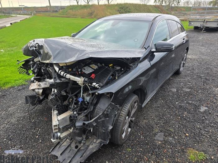 Versnellingsbak van een Mercedes CLA, Gebruikt, -, Ophalen of Verzenden, -