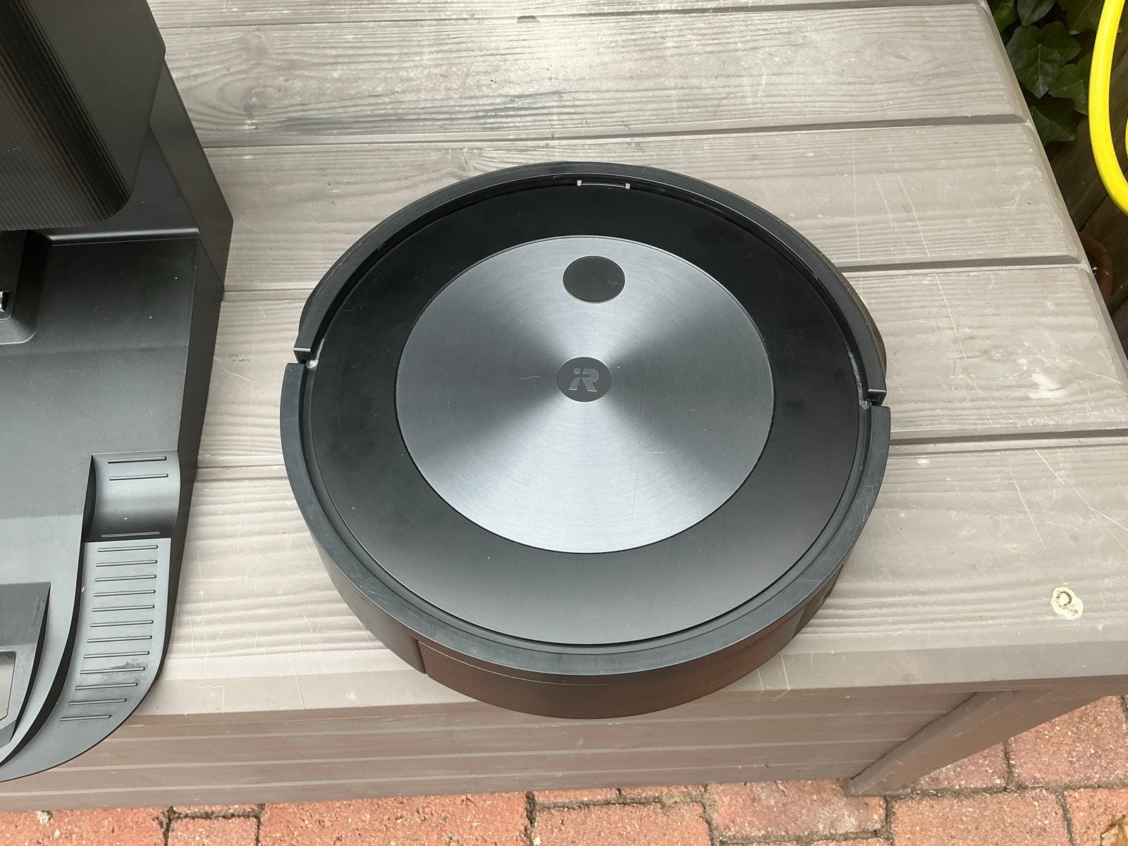 iRobot Roomba J7+ Robotstofzuiger met zelflegende basis, Stofzak, Gebruikt, IRobot, Automatisch legen