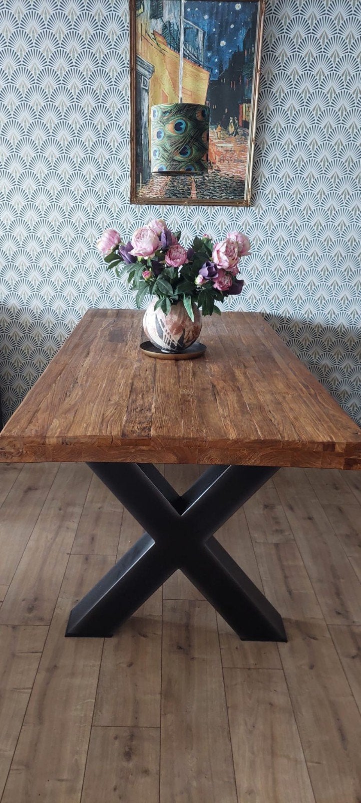 Robuuste eettafel met X-poten - Massief teak hout en metaal, Huis en Inrichting, 100 tot 150 cm, Industrieel, Modern, Zo goed als nieuw