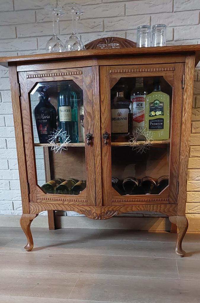 Drankenkast met geslepen glas, Antiek en Kunst, Ophalen