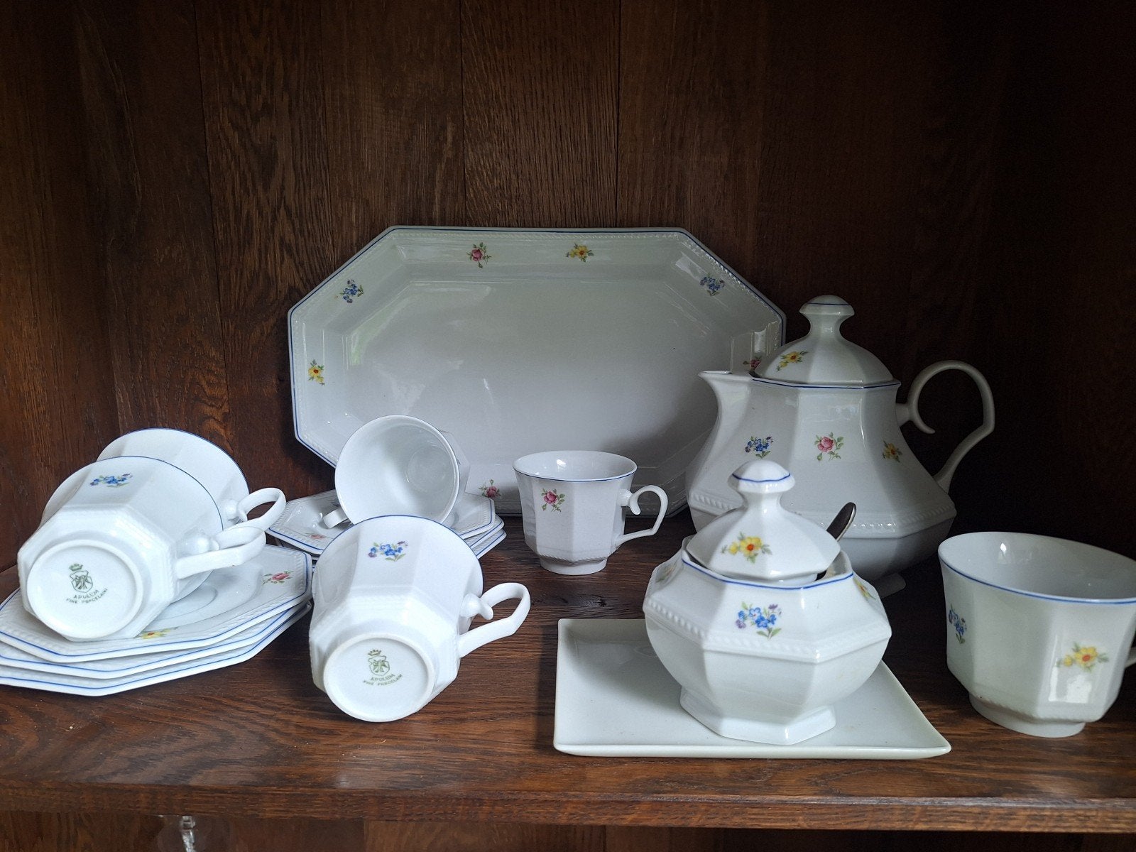 thee servies, Ophalen of Verzenden