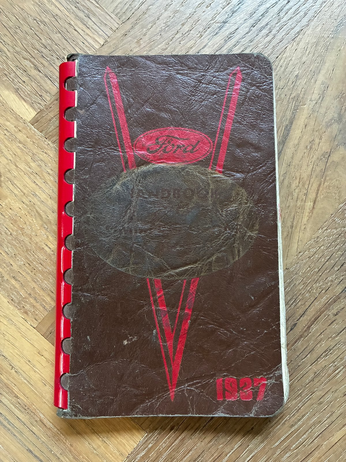 Ford Trucks and Commercial Cars Handbook brochure 1937, Verzenden, Zo goed als nieuw, Ford