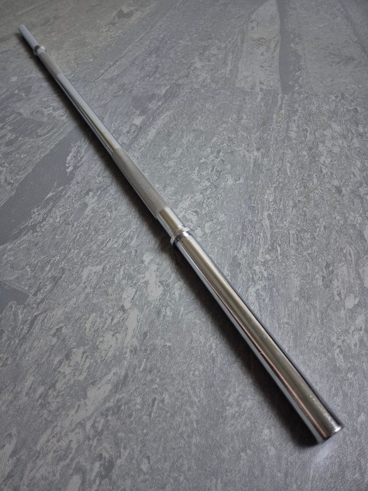Rechte Halterstang 150 cm – 30 mm – 8KG – Met Veersluitingen, Ophalen of Verzenden, Zo goed als nieuw, Benen, Halterstangen
