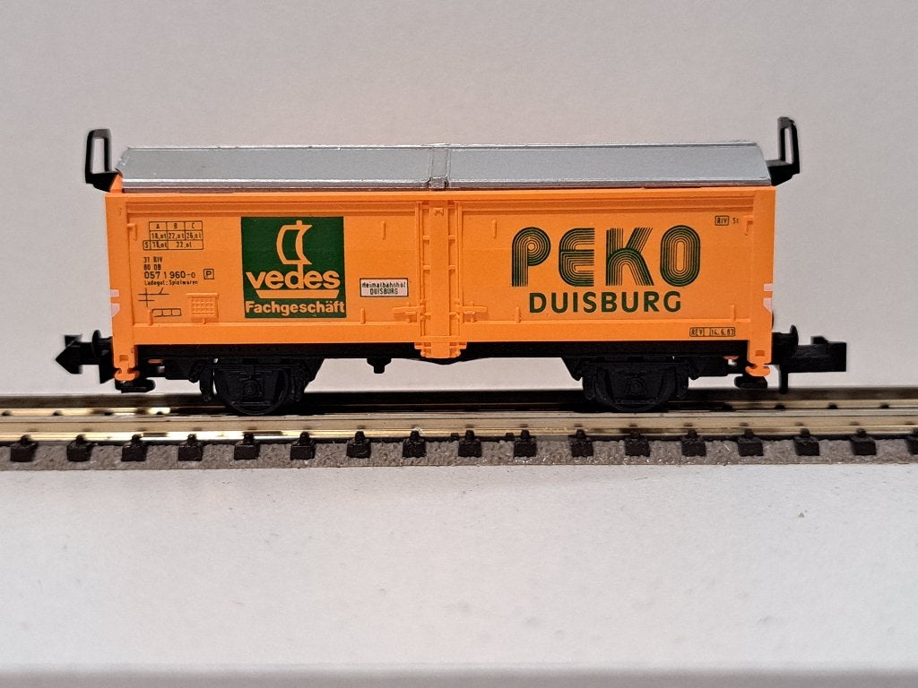 Trix 51 3530 56 N spoor Sondermodell schuif deurwagon Peko, Gelijkstroom, Trix, Ophalen of Verzenden, Nieuw